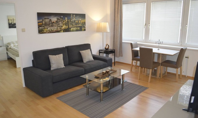 Wieden Apartment | Prime City Center Location - Top Central - Easy walk to everywhere !
