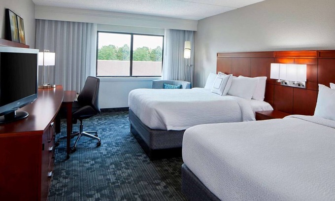 Morrisville Resort | Prime Location! 3 Modern Units, Outdoor Pool, Pet-friendly, Free Airport Shuttle