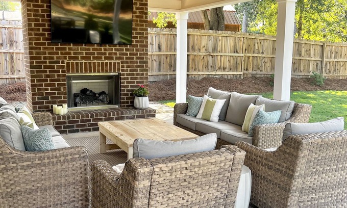 Augusta House | Prime Location Masters Rental - Only 2.2 miles from course in Augusta, GA!