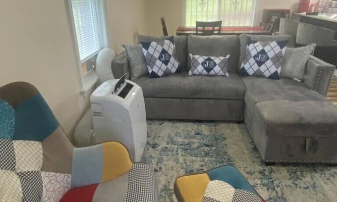 Jackson House | Prime Time Tiger’s Den