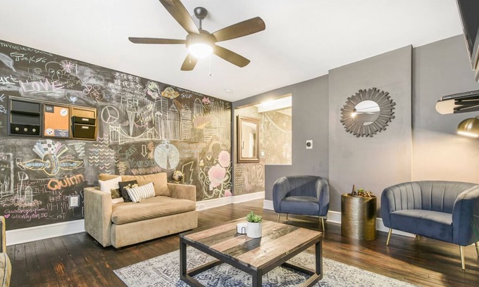 East Allegheny House | Prime Walkable Location ★ Private Parking ★ Patio