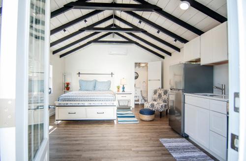 North Truro Hotel | Prince of Whales