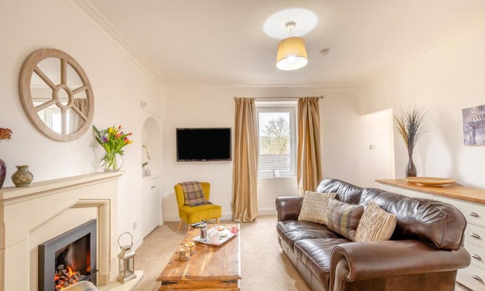 Hawick Apartment | Princes Street Apartment