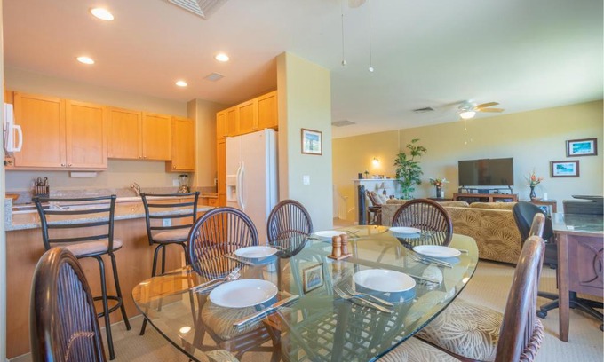 Princeville House | Princeville Condo with AC, Pool, Garage, Beach Gear 27B