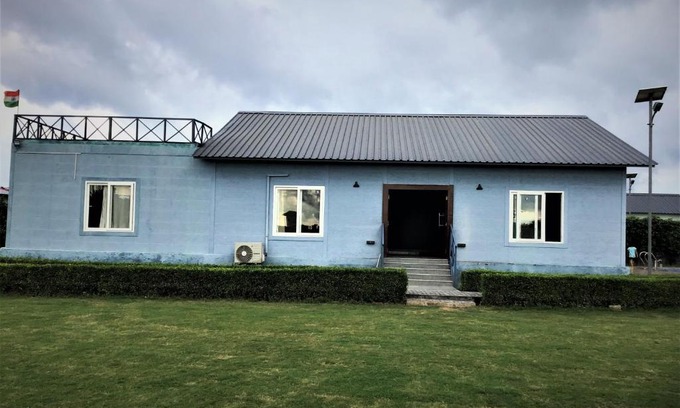 Noida Villa | Prisha farm