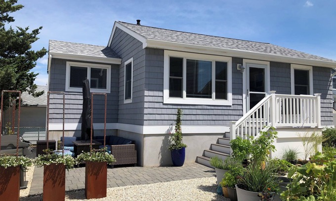 Ortley Beach Cottage | Pristine, renovated beach cottage; walk to Lavallette town center & beaches.