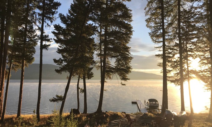 Marion House | Pristine Waterfront Lake Home near Glacier National Park and Flathead Lake.