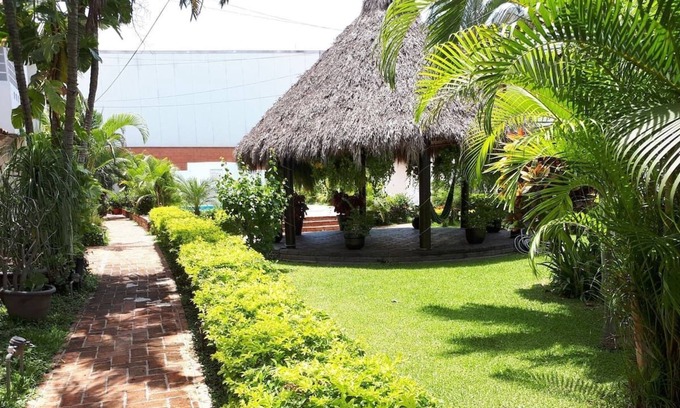 Fluvial Vallarta House | Privada room with private access.