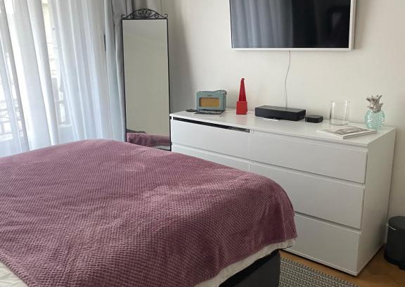 Eaux-Vives Jeu-de-l'Arc Apartment | Privat Apartament Euex-Vives