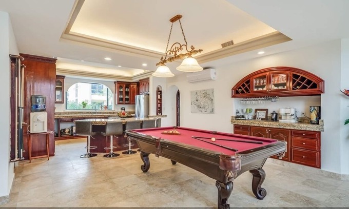 Puerto Aventuras Villa | Private 5 Bedroom Villa in Great Location!