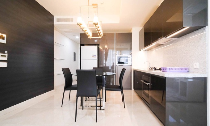 Surabaya Apartment | Private Access And Luxurious 2Br Apartment At The Galaxy Residences