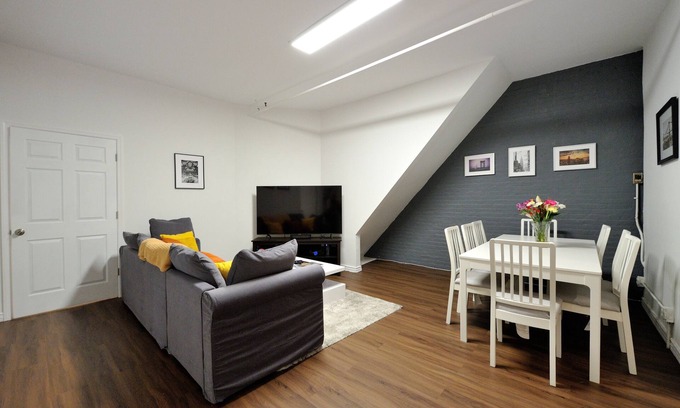 Kips Bay Apartment | Private and Cozy 3 Bedroom in the heart of Manhattan.