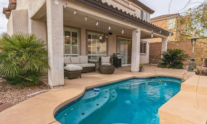 Summerlin West House | Private and Stylish Home in desirable gated community in Summerlin West