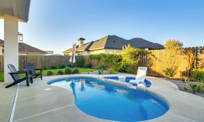 Brownsville House | Private Backyard Oasis: Brownsville Family Home