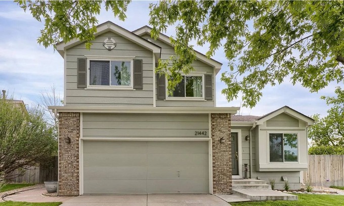 Parkborough House | Private Basement - BlueCardinal