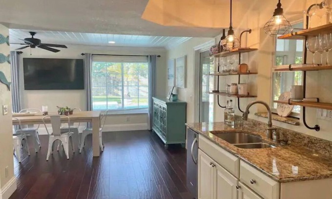 Vero Beach House | ~ Private Beach Access! ~ East A1A ~ Sun, Sea, Pool, Relax!