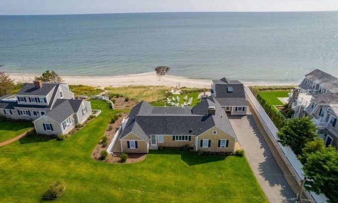 West Harwich House | Private beach all for you! 6 bedrooms and 5 full baths. RPMS053