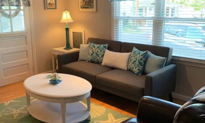 Devon Cottage | Private Beach Cottage-5 minute walk to the sand! Private fenced in yard.