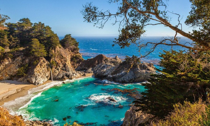 Marina Apartment | Private Beach Getaway Near Monterey Bay & Carmel!