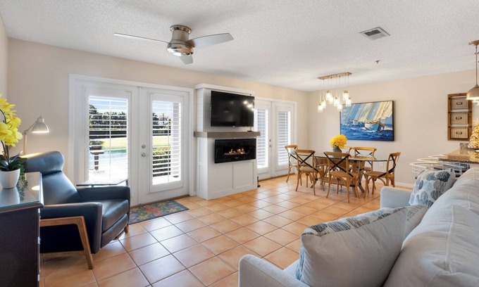 Gulf Place Condo | Private Beach Access - Large Pond - 2 King Bedrooms