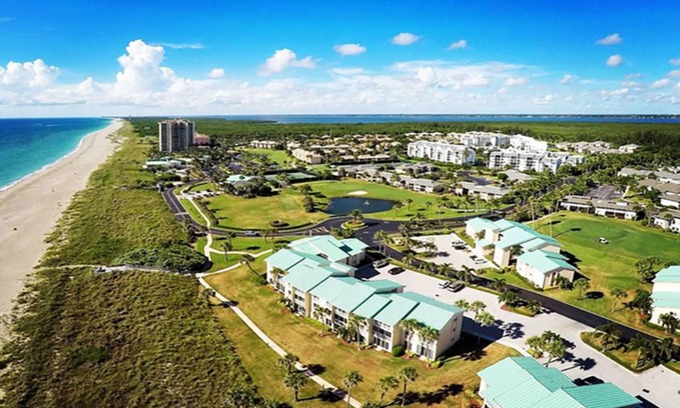 Fort Pierce Condo | Private beachfront gated community located in the heart of Hutchinson Island!