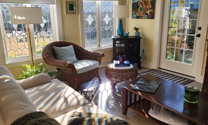 Downtown Little Rock Cabin | Private Cottage in Historic Downtown