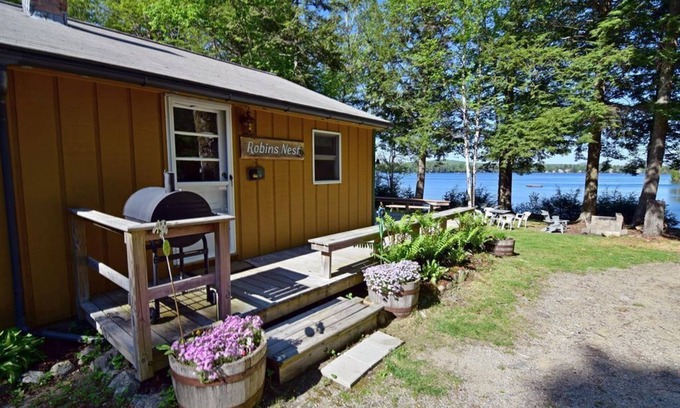 Franklin House | Private Cottage with dock, kayaks, swing set, near Acadia NP on Georges Pond