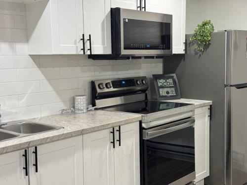 Regina Apartment | Private cozy basement suite