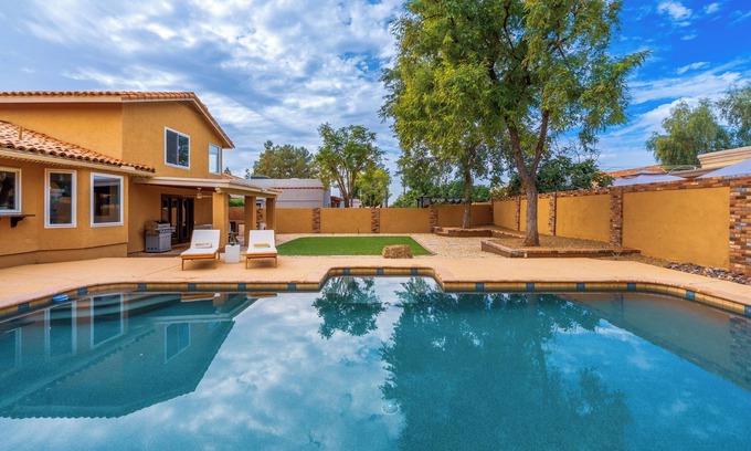 North Mountain House | Private Desert Oasis | Pool | Spacious home | Backyard Fun