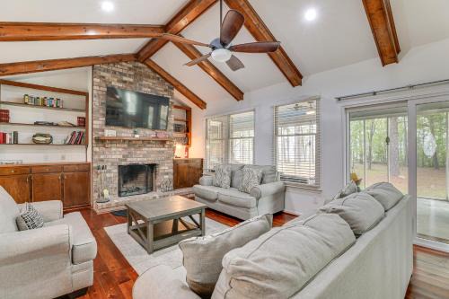 Santee House | Private Dock and Pool Table Lake Marion Getaway