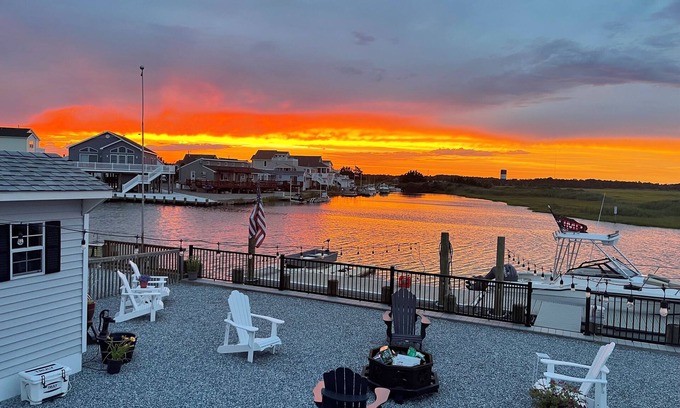 Tuckerton Beach House | “Private Dock, Lagoon Front, Beautiful Meadow View at the Fisher Cottage”