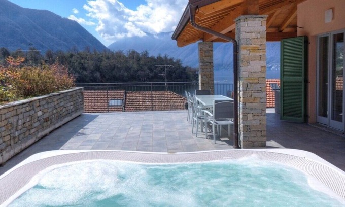 Ossuccio Villa | Private family villa Sleeps 14 Guests featuring hot tub and sauna.