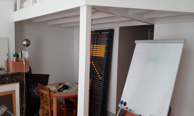 Ixelles Apartment | Private flat just a stone's throw from Flagey