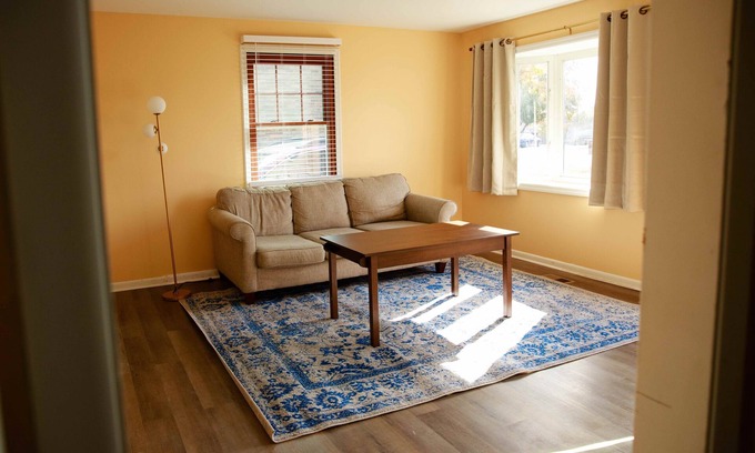 North Nashville House | Private Furnished House Fence+Yard Near Downtown