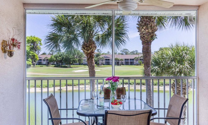 Sarasota Condo | Private Golf Club | Gated | 5 Pools | Restaurant | Clubhouse | Heritage Oaks Ideal Seasonal Rental!