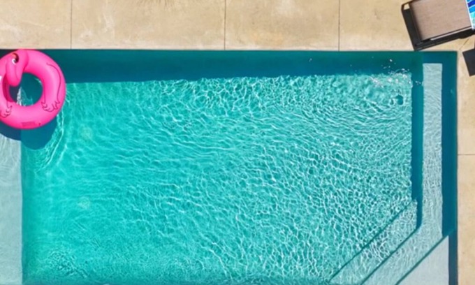 Silver Sands House | Private Heated Pool 3 Blocks to Beach Beach Chairs & Gear 2 Coffee Bars