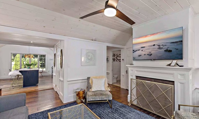 Yarmouth Port House | Private Hot Tub, Near Dennis Pond
