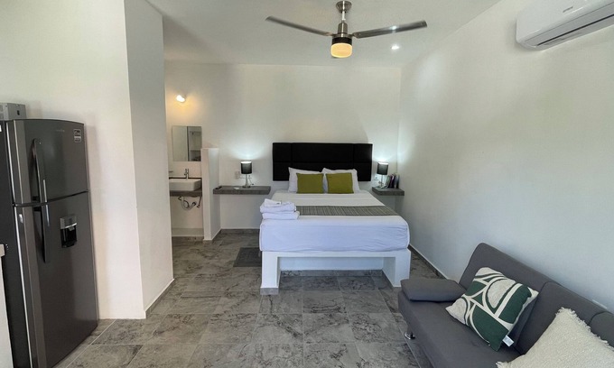 Centro - Supmza 001 Apartment | Private Lavish Studio w/kitchen #4. Balcony. Downtown. Punta Norte | Isla Mujeres
