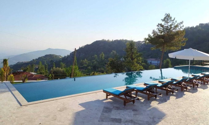 Islamlar Resort | Private, Mountain&Sea Views, 25m heated pool, amenities close. Ideal 20-25+group