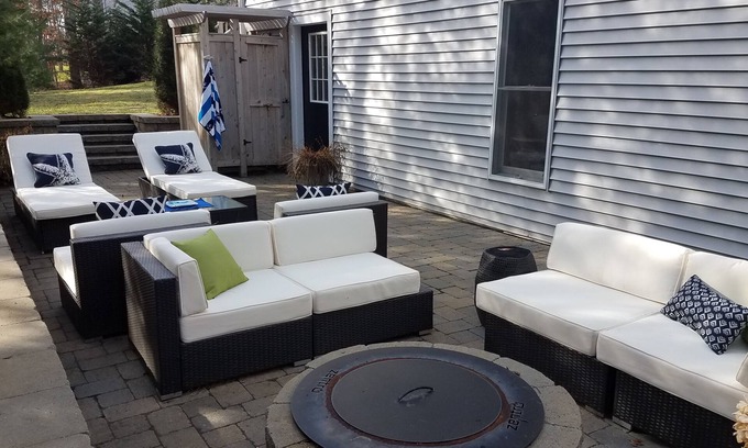 Centerville House | PRIVATE OASIS:4min CraigvilleBch-AC-FirePit-OutdoorShower-BeachPass-bikes-kayaks