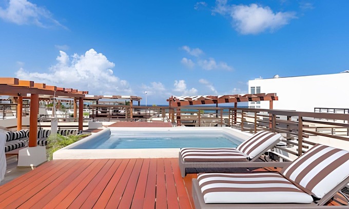 Ejidal Apartment | Private Pool on Luxury PentHouse