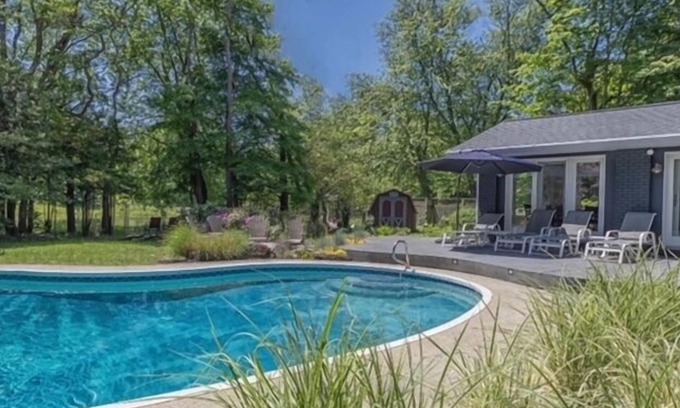 Douglas House | Private pool oasis, walk to the beach and lake