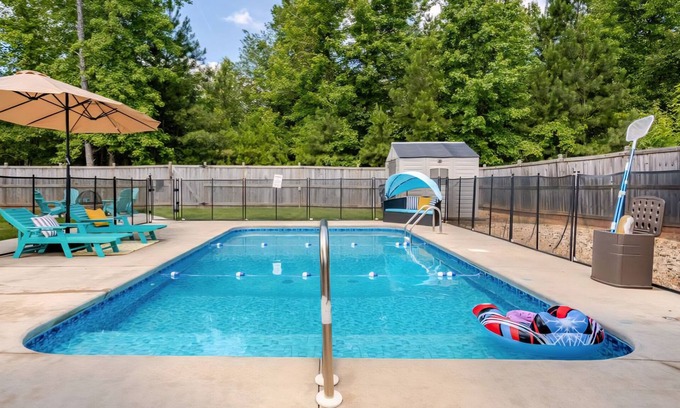 Winston House | Private Pool Retreat Near Golf and Nature at The Amaris