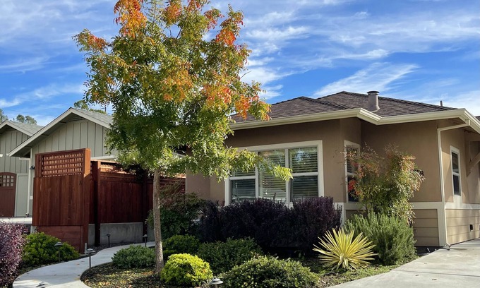 Napa Apartment | Private, Quiet, Comfy, <1 mile walk Downtown Napa