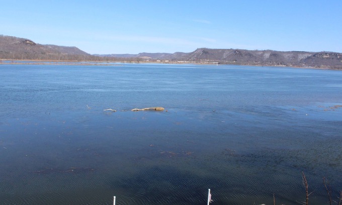 Wabasha House | Private riverhouse with eagles nest-boat slip