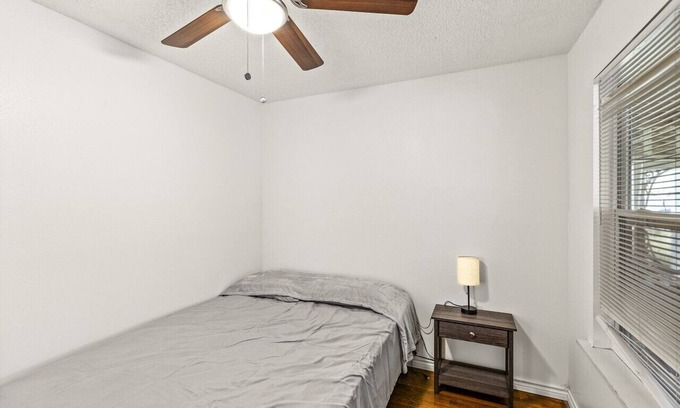 La Marque House | Private Room near Texas City#4