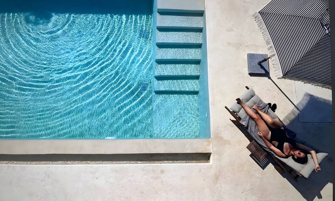 Paros Villa | Private Seaside Villa and Private Pool in Paros