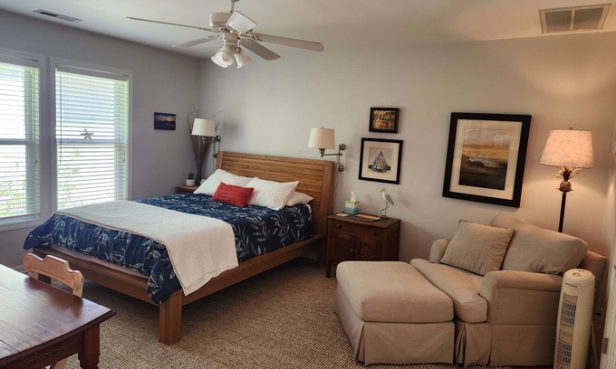 St. James Apartment | Private serene and spacious studio in pristine gated community, 10 min to beach