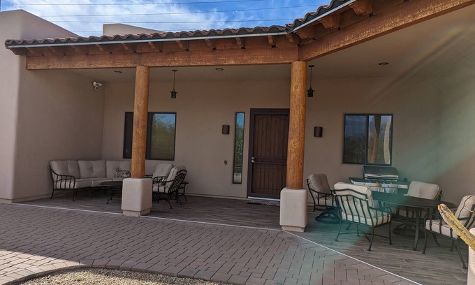 Rio Verde House | Private setting bordering McDowell Mountain Park, Golf & Hiking