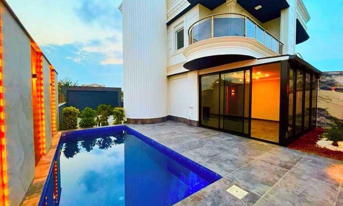 Kadriye Villa | Private Swimming Pool